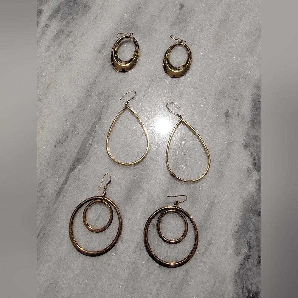 Elegant Gold Tone Hoop and Teardrop Earrings Set